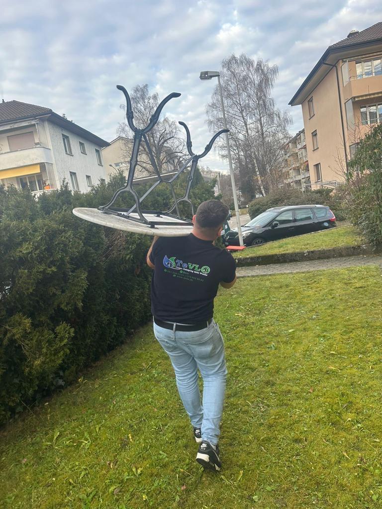 Professionelle Reinigungsarbeit September 2025